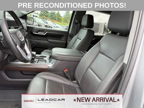 Used 2024 GMC Sierra 1500 SLT w/ SLT Premium Plus Package AWD/4WD image 21