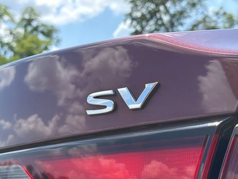 Used 2021 Nissan Sentra SV FWD image 16