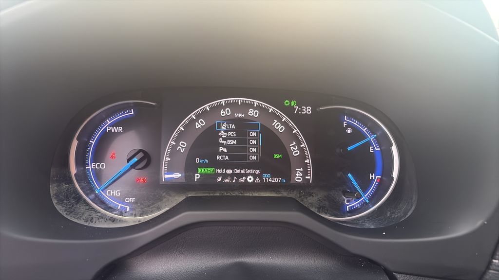 Used 2019 Toyota RAV4 Limited AWD/4WD image 23