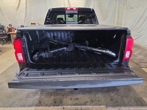 Used 2018 Chevrolet Silverado 1500 LTZ Z71 w/ LTZ Plus Package image 21