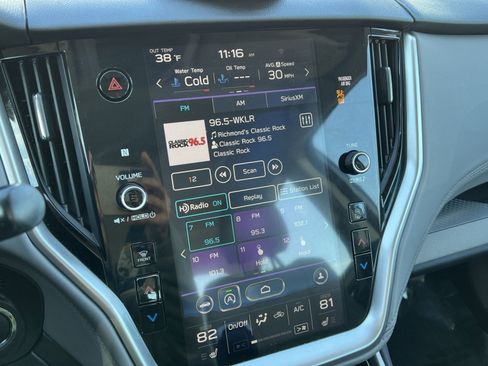 Used 2020 Subaru Legacy Premium image 15