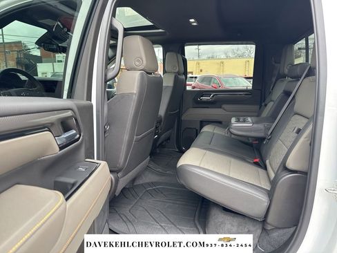 Used 2024 Chevrolet Silverado 2500 ZR2 w/ Technology Package image 22