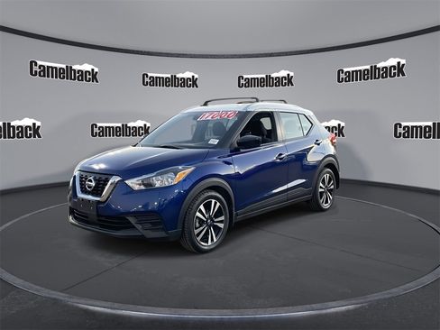 Used 2020 Nissan Kicks SV w/ Exterior Package image 3
