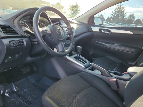 Used 2019 Nissan Sentra S w/ Appearance Package image 19