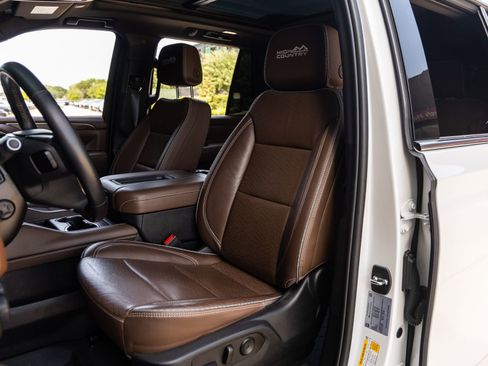 Used 2023 Chevrolet Tahoe High Country image 25