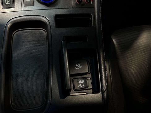 Used 2011 Lexus CT 200h Premium w/ Premium Audio Pkg FWD image 27