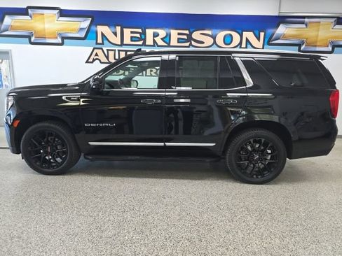 Used 2023 GMC Yukon Denali AWD/4WD image 4