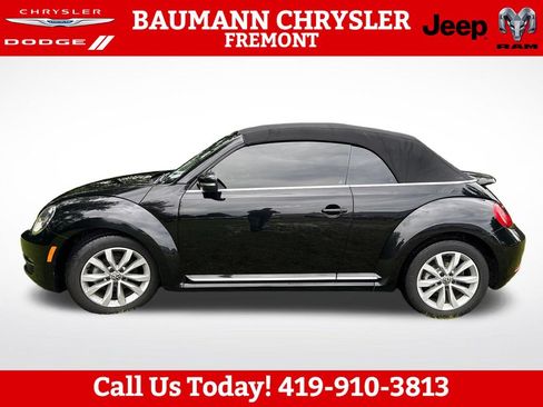 Used 2015 Volkswagen Beetle TDI FWD image 3