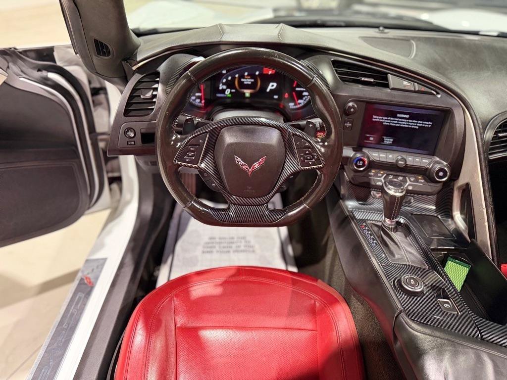 Used 2017 Chevrolet Corvette Stingray Coupe w/ 1LT RWD image 22