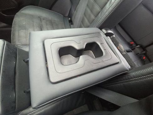 Used 2022 Mitsubishi Outlander SE image 20