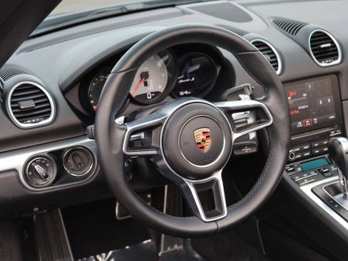 Used 2017 Porsche 718 Boxster S RWD image 24