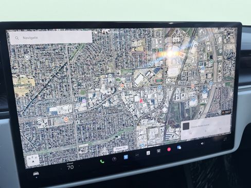 Used 2021 Tesla Model S Plaid image 65