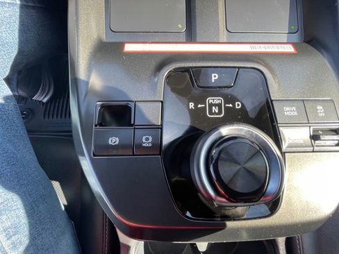 New 2026 Subaru Solterra image 23