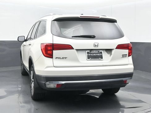 Used 2017 Honda Pilot Touring image 6