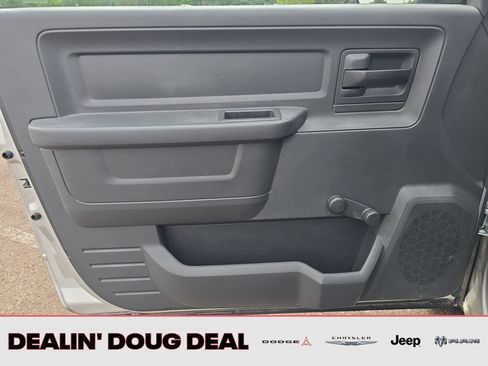 Used 2011 RAM 1500 ST RWD image 10