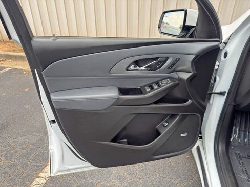 Used 2019 Chevrolet Traverse Premier AWD/4WD image 43