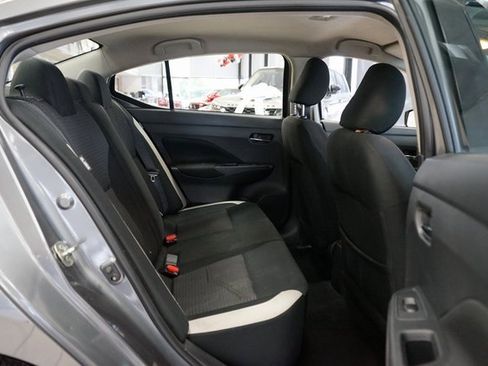 Used 2021 Nissan Versa SV image 12