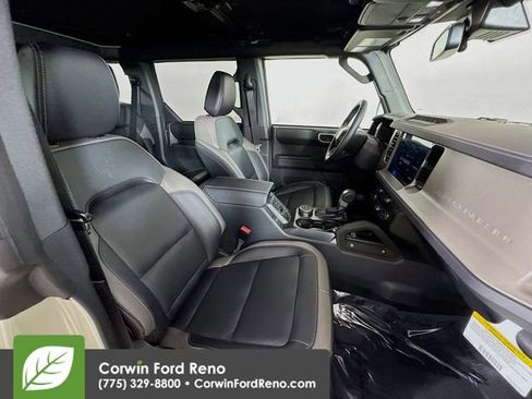 New 2026 Ford Bronco Outer Banks w/ Sasquatch Package AWD/4WD image 29