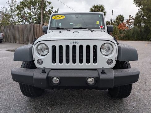 Used 2018 Jeep Wrangler Sport image 2