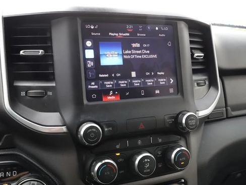 Used 2022 RAM 1500 Big Horn AWD/4WD image 25