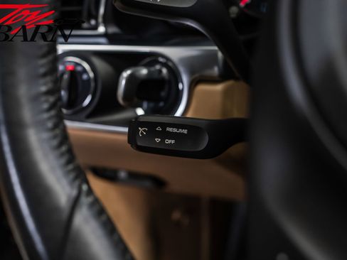 Used 2014 Porsche 911 Carrera S image 40