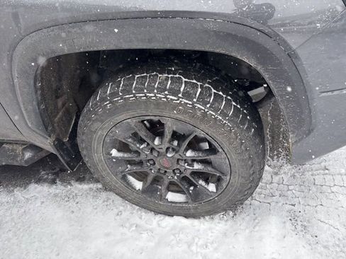 Used 2024 Toyota Tundra Limited w/ TRD Off-Road Package image 10