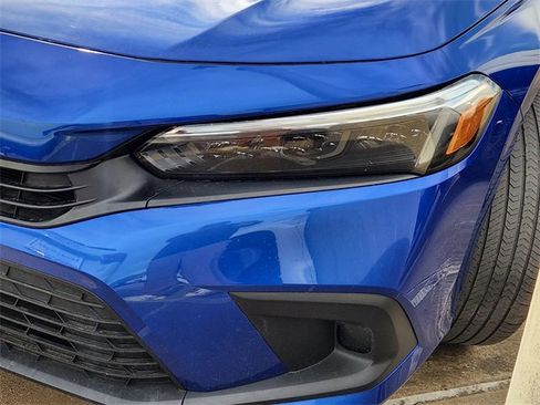 Used 2022 Honda Civic Sport image 12