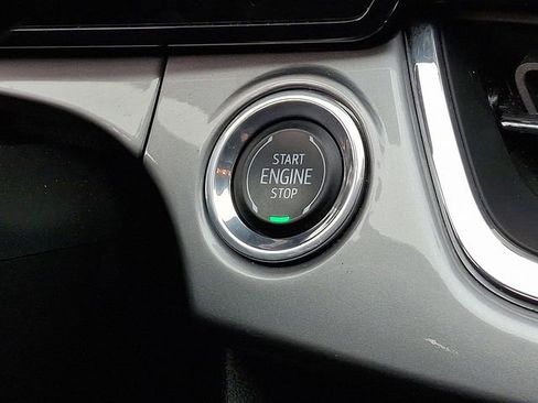 Used 2024 Chevrolet Trax LT w/ Driver Confidence Package image 35