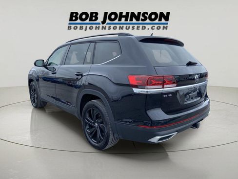 Used 2023 Volkswagen Atlas SE image 15