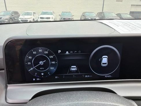 Used 2024 Kia Seltos SX AWD/4WD image 11