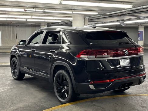 New 2026 Volkswagen Atlas Cross Sport SE image 5