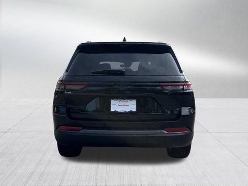 New 2026 Jeep Grand Cherokee Limited AWD/4WD image 7