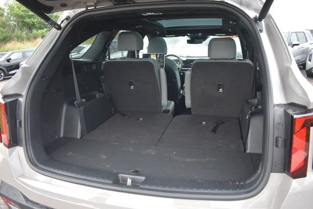 New 2025 Kia Sorento SX Prestige w/ Sage Leather Package AWD/4WD image 21