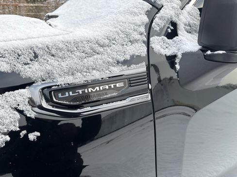 Used 2022 GMC Sierra 1500 Denali Ultimate image 4