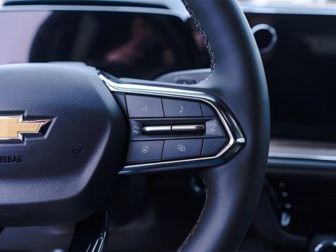 New 2026 Chevrolet Suburban High Country image 11