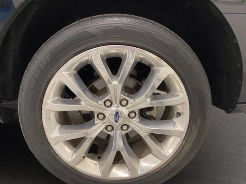 Used 2019 Ford Expedition Platinum AWD/4WD image 38