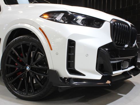 Used 2025 BMW X5 xDrive40i w/ M Sport Package image 12