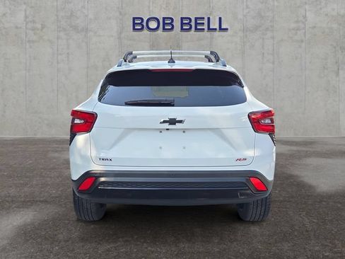 Used 2025 Chevrolet Trax RS w/ Driver Confidence Package FWD image 4