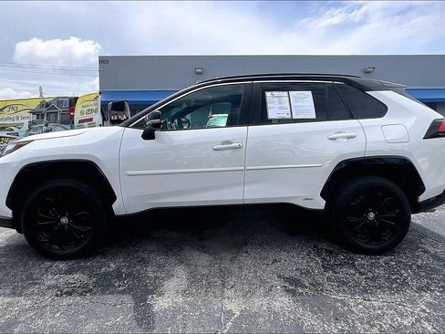 Used 2022 Toyota RAV4 XSE w/ XSE Grade Weather Package AWD/4WD image 31