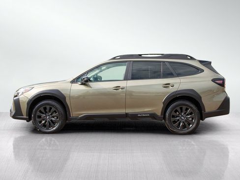 Used 2024 Subaru Outback Onyx Edition AWD/4WD image 2