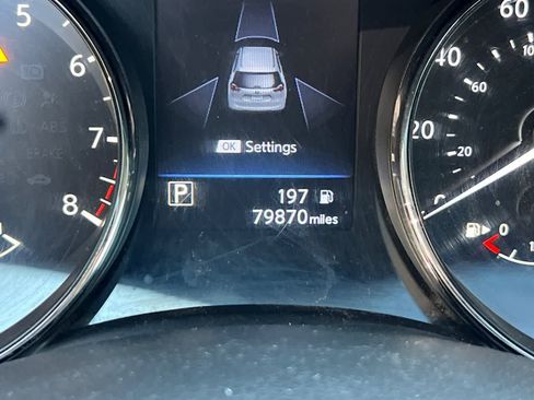 Used 2019 Nissan Rogue SV w/ Premium Package FWD image 28