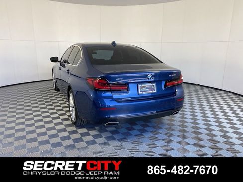 Used 2022 BMW 530i xDrive w/ Convenience Package AWD/4WD image 5