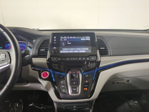 Used 2024 Honda Odyssey Touring image 18