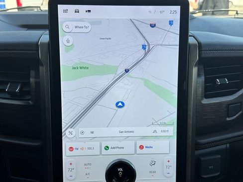 Used 2022 Ford Expedition King Ranch image 5