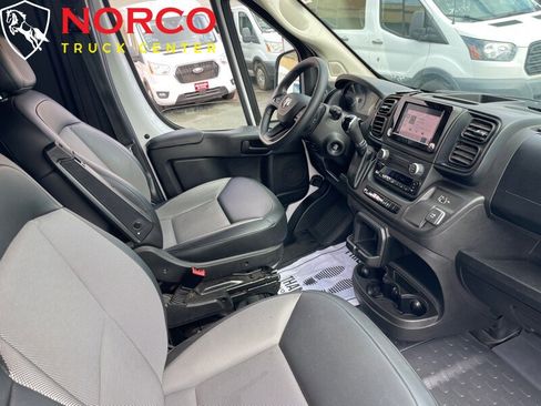 Used 2023 RAM ProMaster 2500 image 13