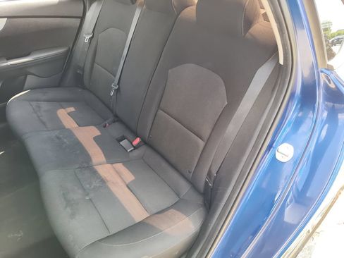 Used 2024 Kia Forte LXS FWD image 32