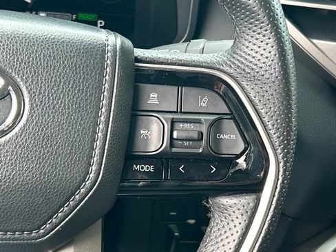 Used 2022 Toyota Tundra Limited w/ TRD Off-Road Package AWD/4WD image 53