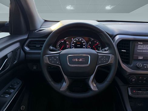 Used 2023 GMC Acadia AT4 w/ Technology Package image 13