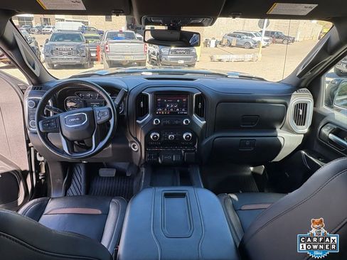 Used 2020 GMC Sierra 1500 AT4 w/ AT4 Premium Package AWD/4WD image 4