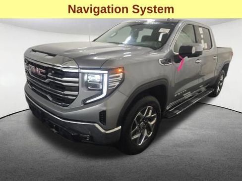 Used 2024 GMC Sierra 1500 SLT w/ SLT Premium Package image 4